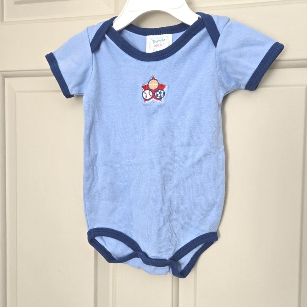 *FREE Tootsie Wear Onesie Size 9 M